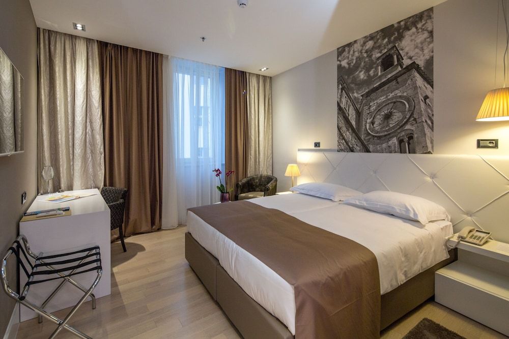 Cornaro Hotel Superior Double or Twin Room 3