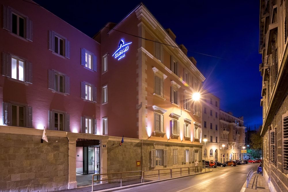 undefined Cornaro Hotel 6