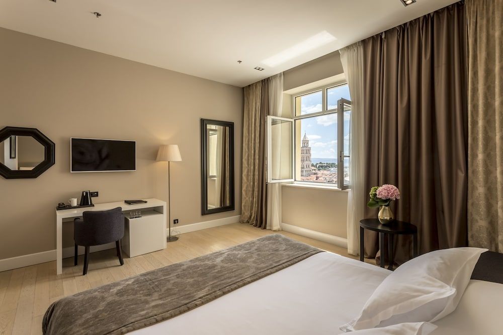 Cornaro Hotel