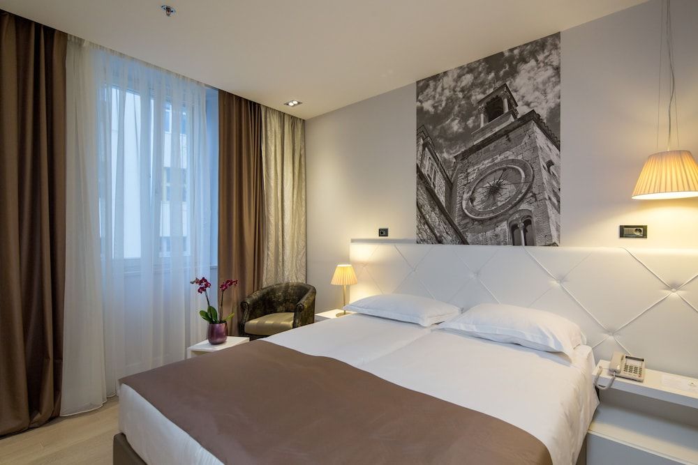 Cornaro Hotel Superior Double or Twin Room 4