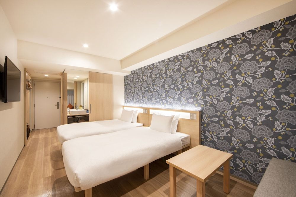 Standard Twin Room with Sofa for 2 people