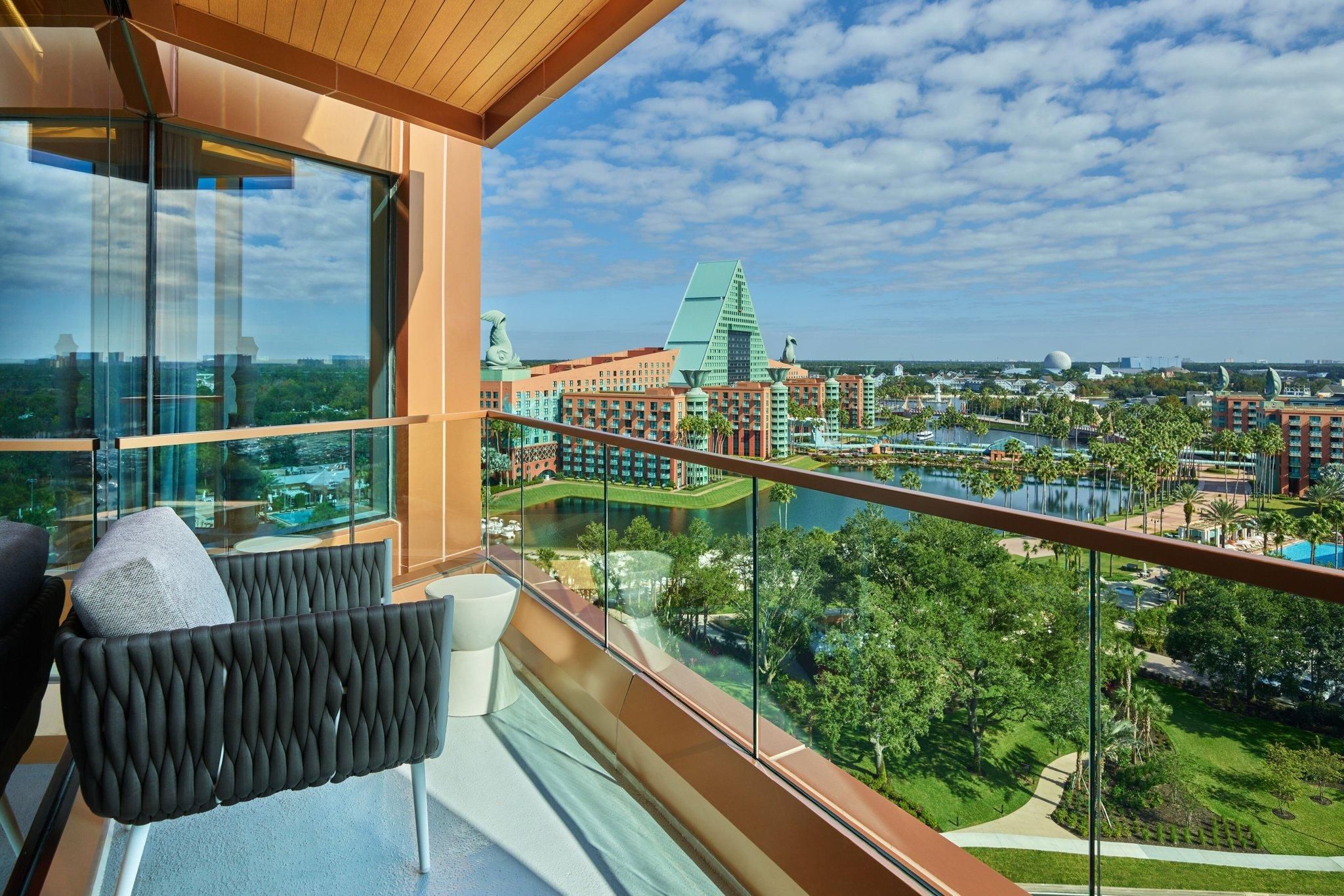 Chairman, 1 Bedroom Suite, 1 King, Sofa bed, Epcot view, Balcony