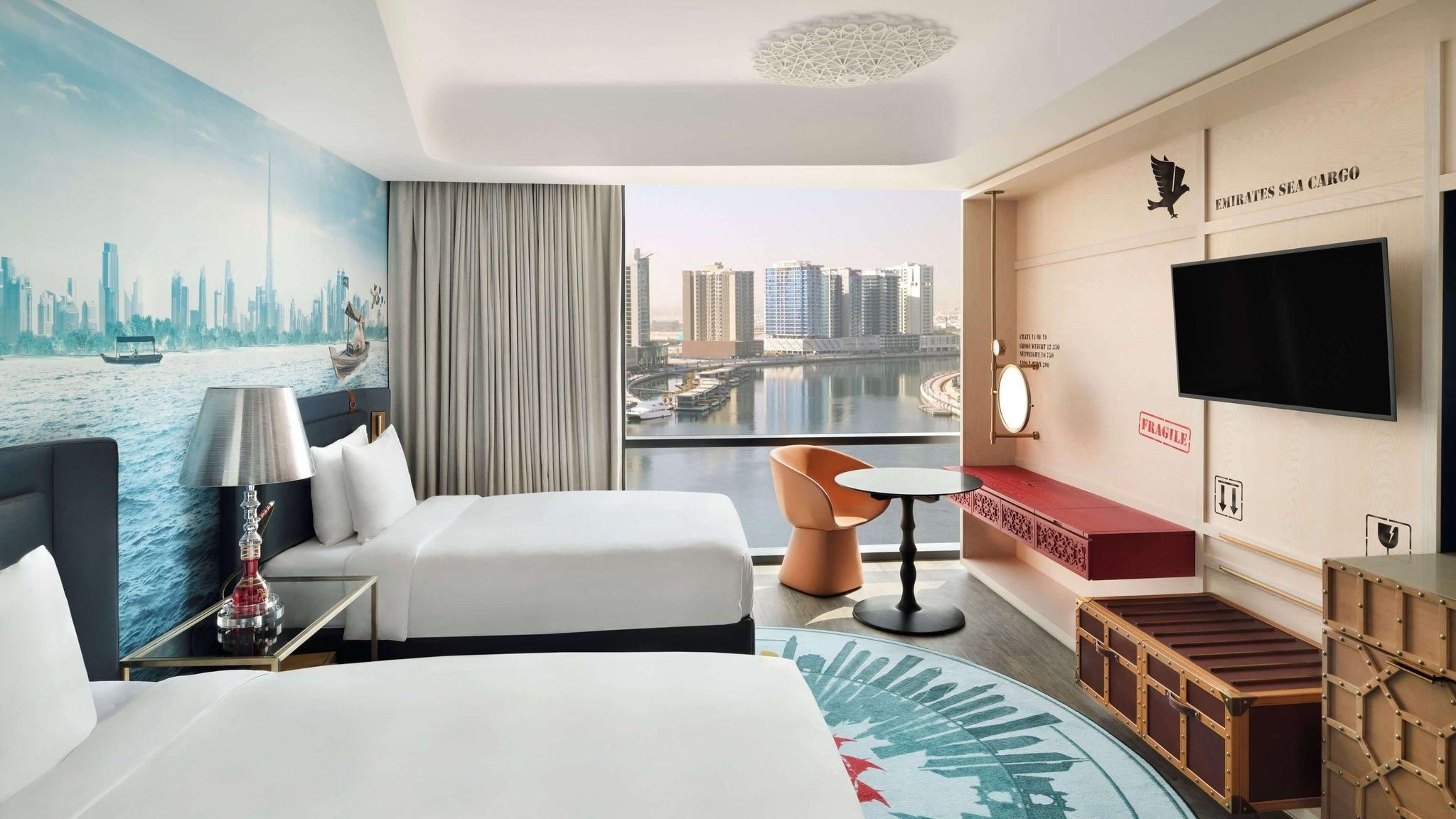2 Twin Premium Creek View High Floor