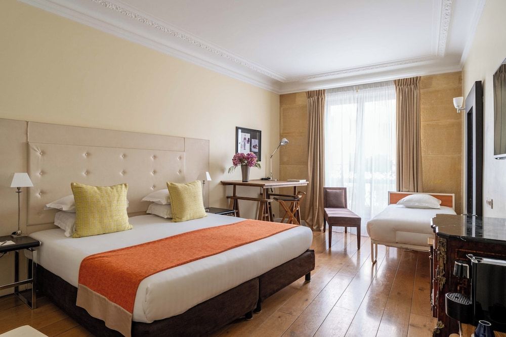 undefined Hôtel Le 123 Elysées - Astotel 10