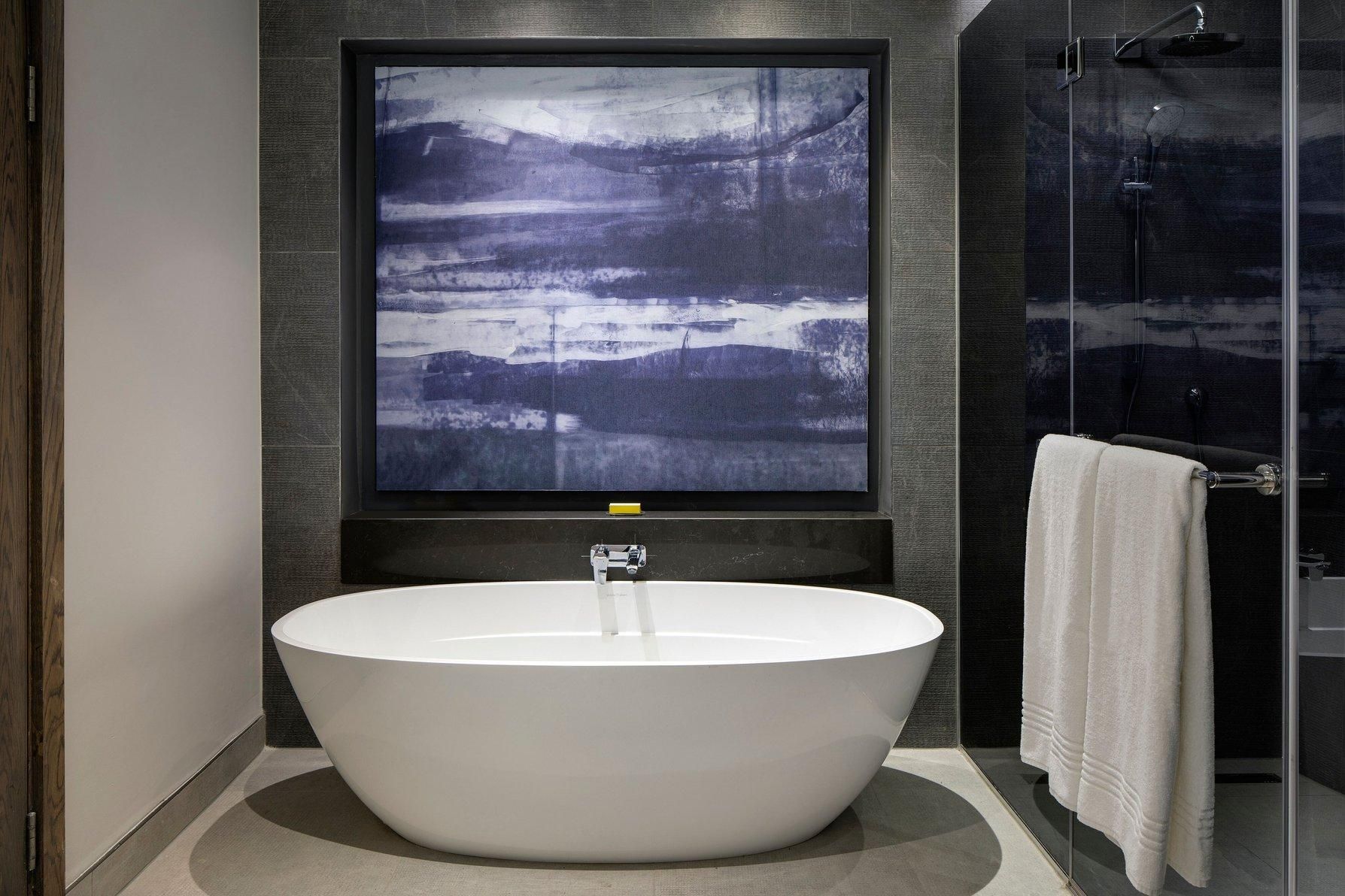 2 Bedroom Apartment, Bedroom 1: 1 King, Bedroom 2: 1 King