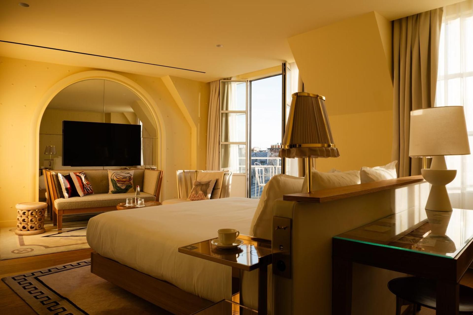 undefined 9Confidentiel 6