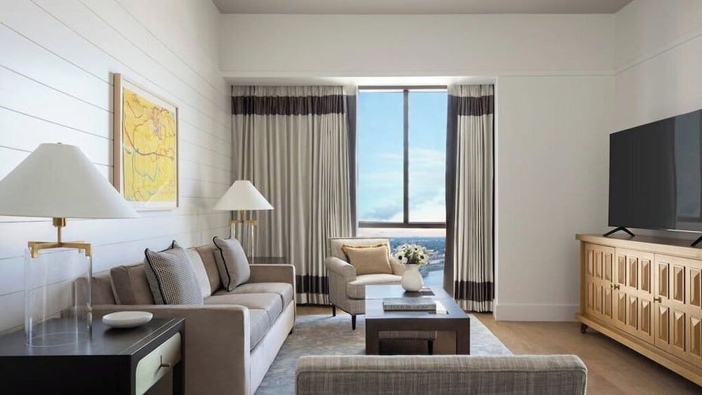 Suite, 1 Bedroom, River View