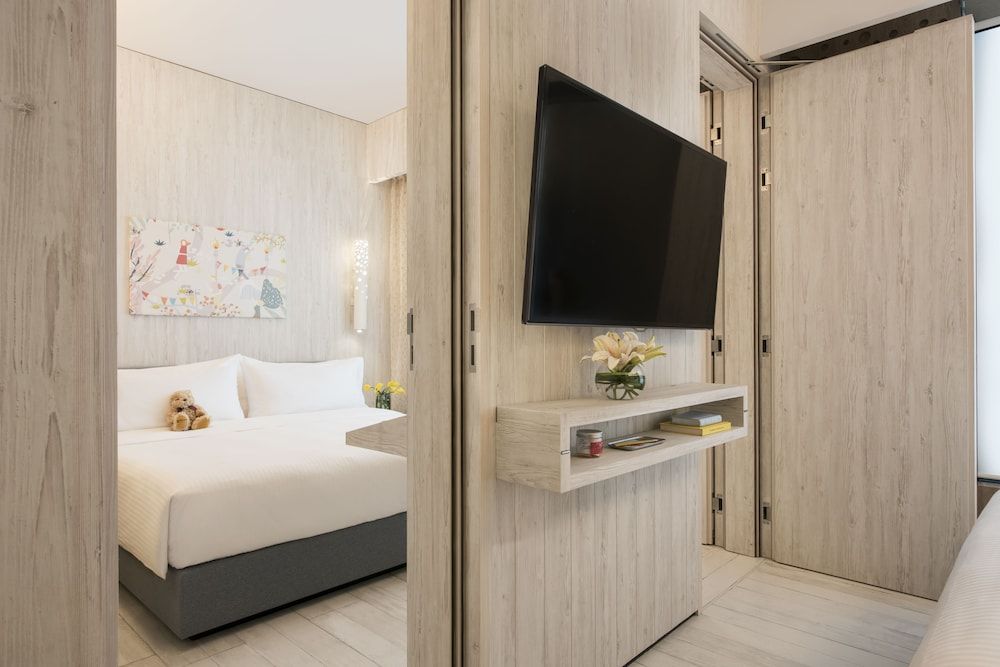 Village Hotel Sentosa by Far East Hospitality Family Room 9