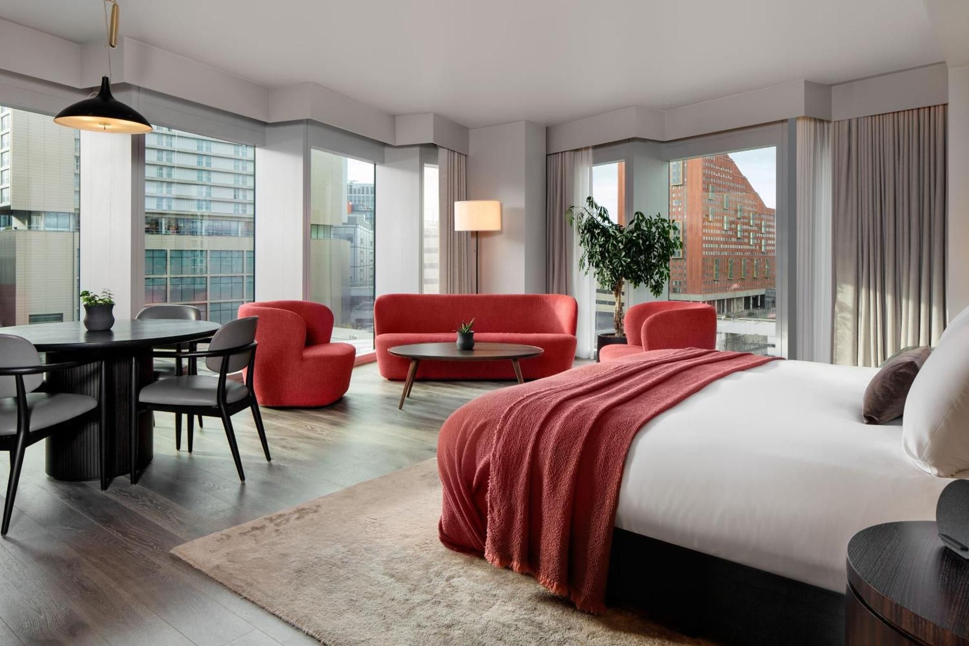 Manhattan Studio with King Bed and City View