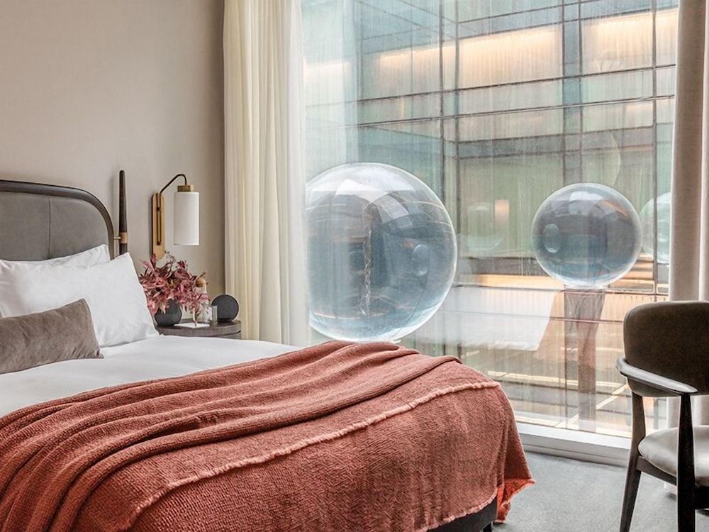 Standard Room, 1 Queen Bed