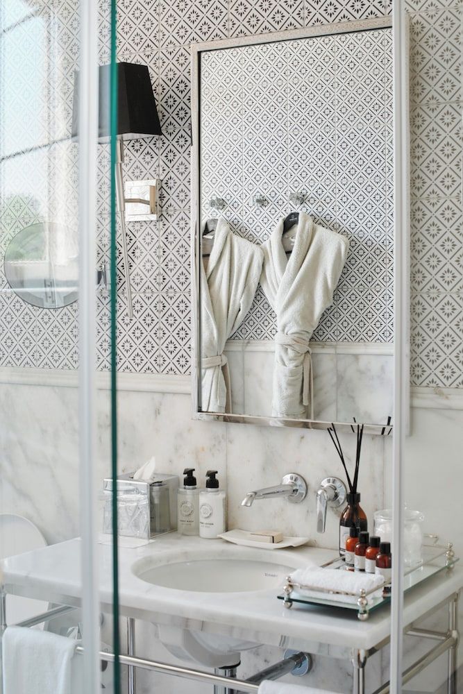 The Drisco Hotel Tel Aviv - Relais & Chateaux Classic Double Room 3