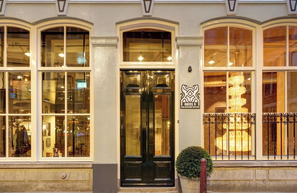 undefined Hotel V Nesplein 3