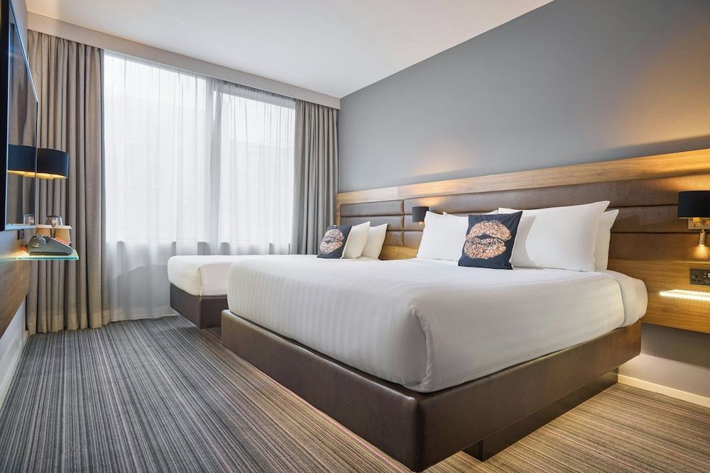 undefined Moxy Dublin City 5