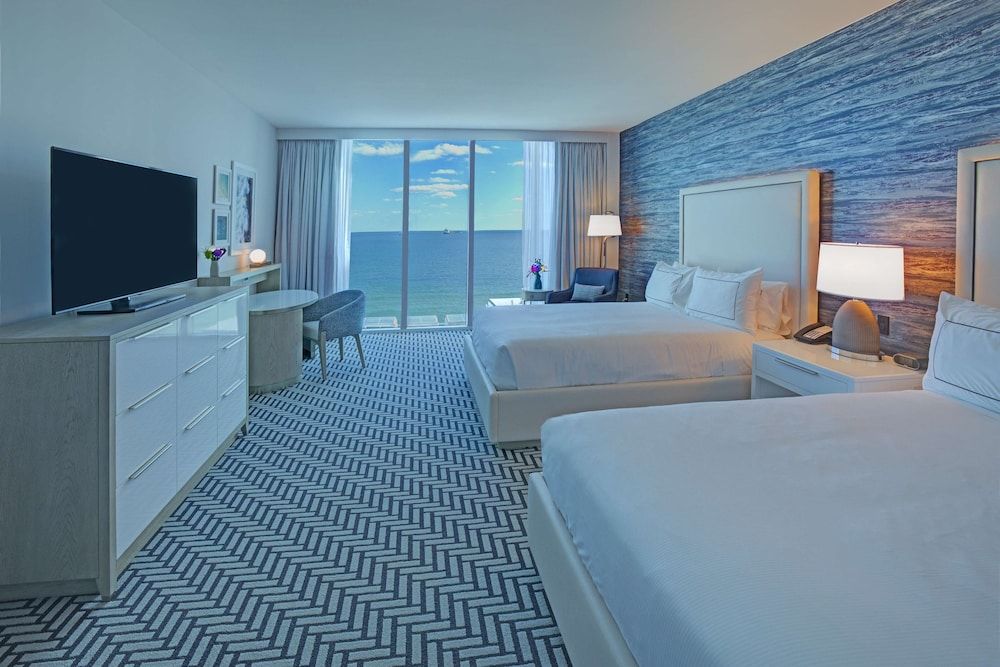 Room, 2 Queen Beds (Oceanfront View)