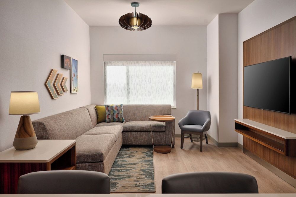 Element Anaheim Resort Convention Center