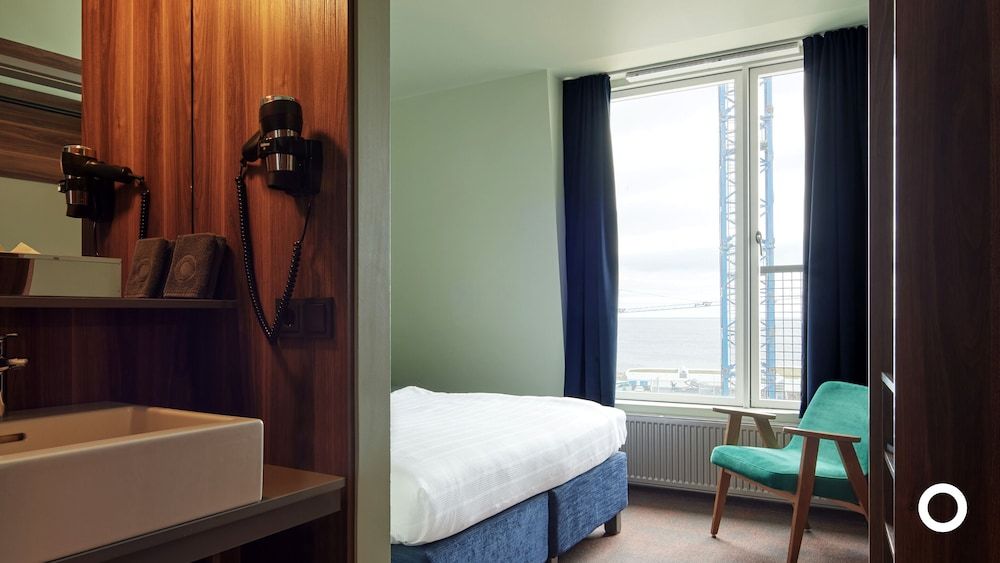 Grandi by Center Hotels Standard Double or Twin Room 3