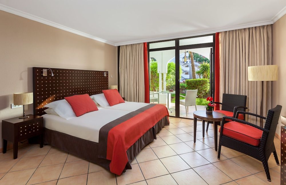 Seaside Sandy Beach Standard Double Room (3 Adults) 4