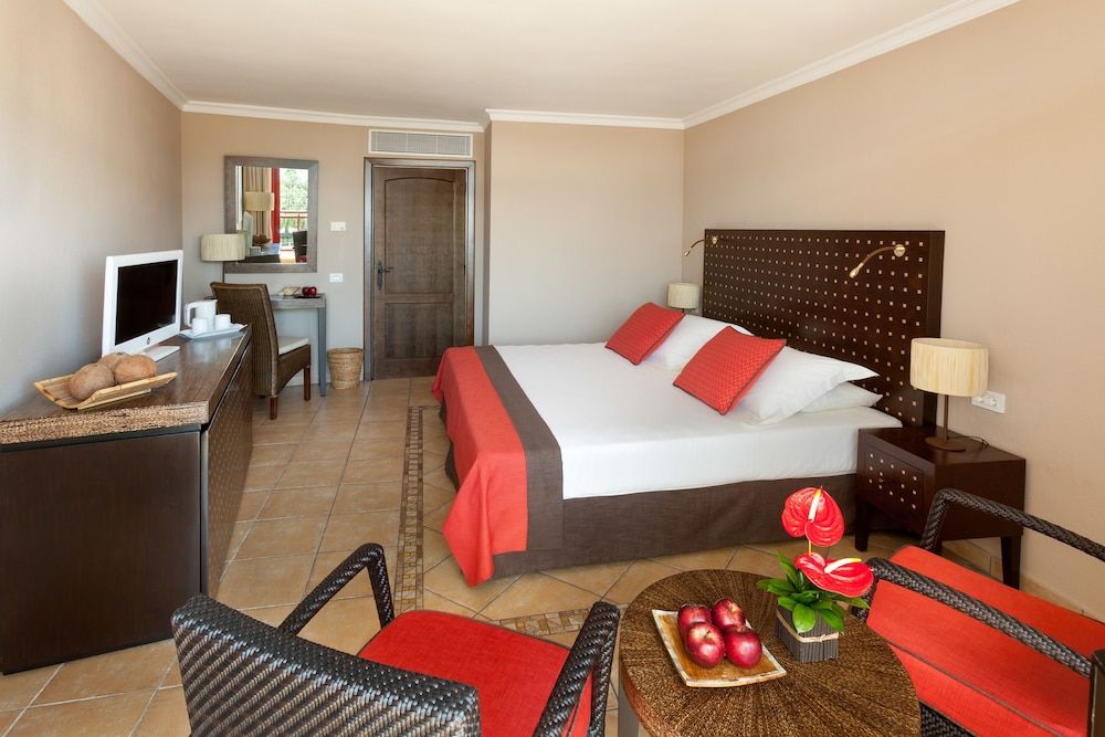 Seaside Sandy Beach Standard Double Room (3 Adults) 3