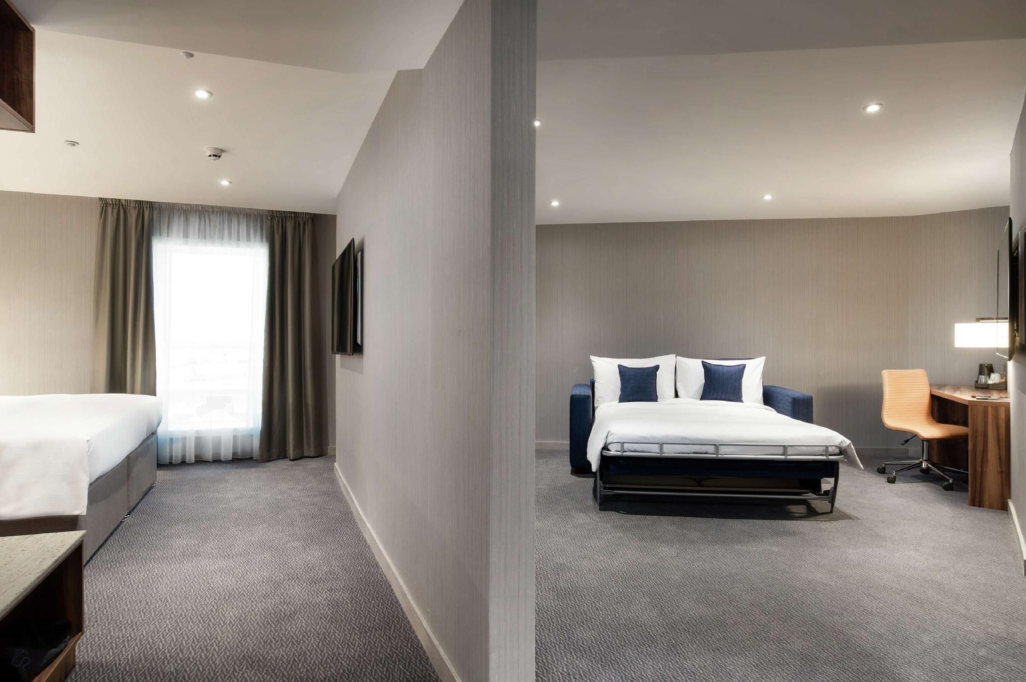 undefined Hilton Garden Inn London Heathrow Terminal 2 and 3 4