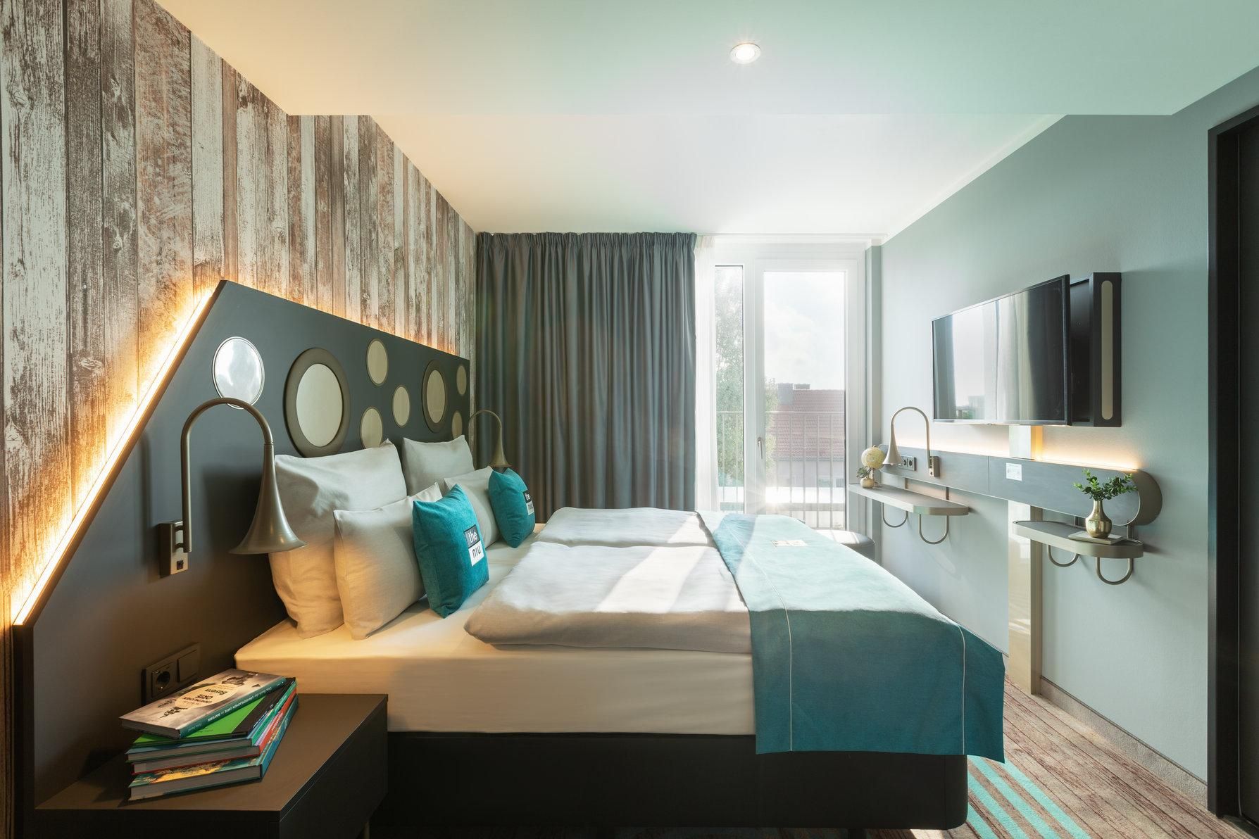 undefined Holiday Inn - the niu, Brass Munich Olympiapark by IHG 2