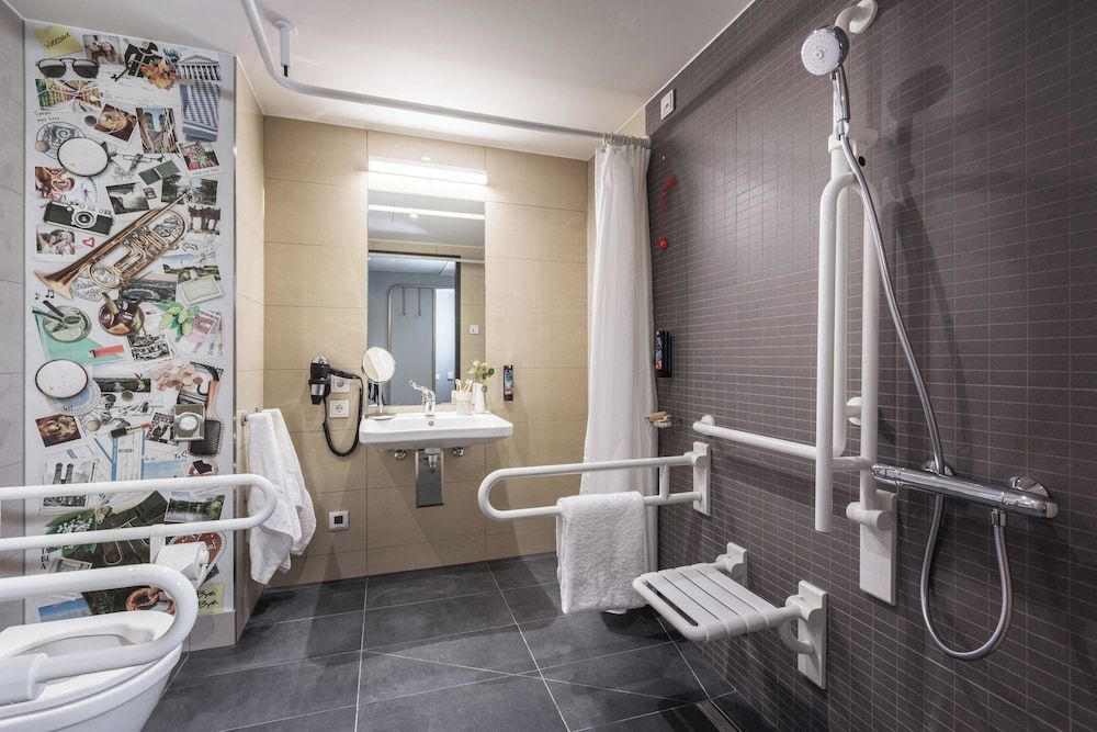 undefined Holiday Inn - the niu, Brass Munich Olympiapark by IHG 6