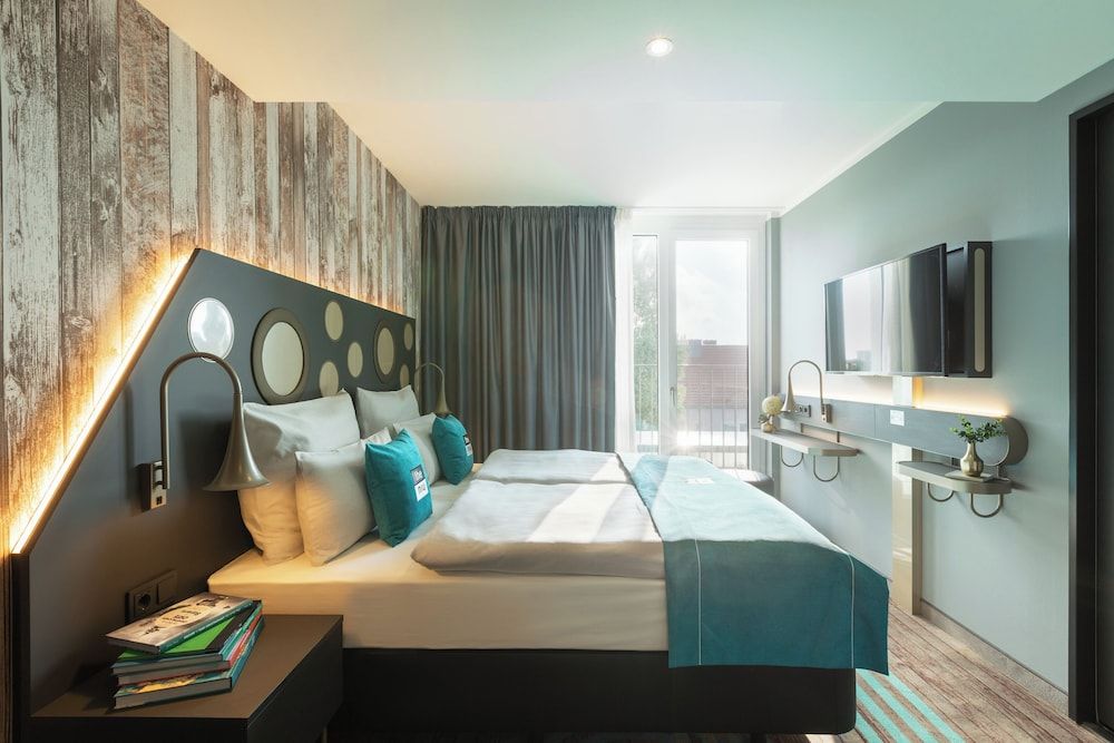 undefined Holiday Inn - the niu, Brass Munich Olympiapark by IHG