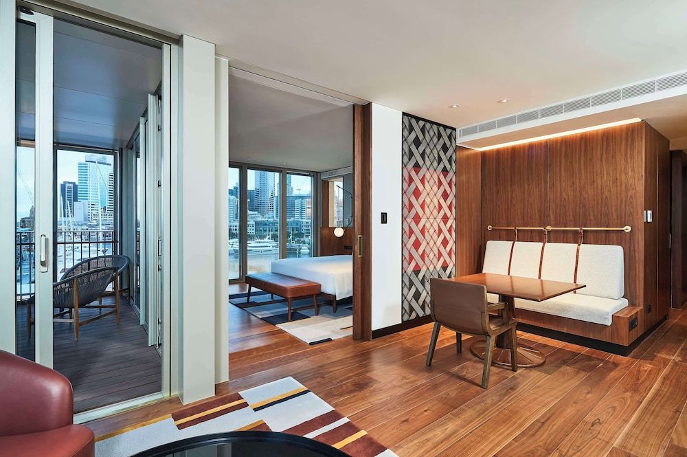 Suite (Harbour)