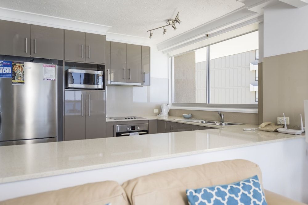 Sunbird Beach Resort 2 Bdrm Superior Beachfront Apt 11