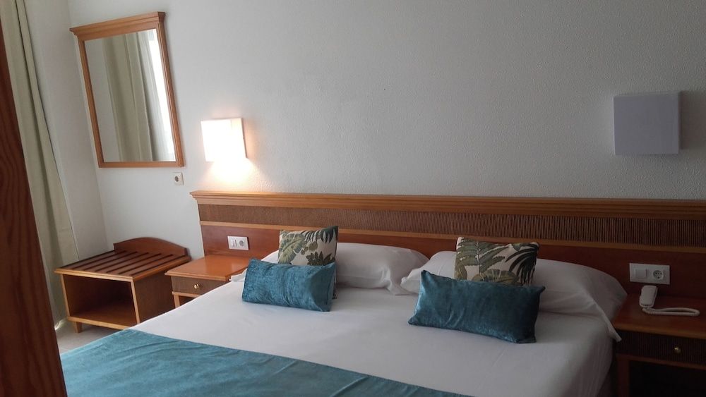 Gara Suites Golf & SPA Suite, Balcony (2 adults) 4