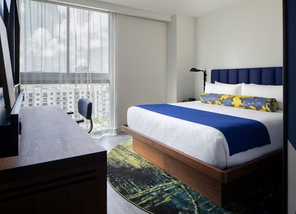 Hotel Indigo Miami Brickell by IHG Standard Room, 1 King Bed 2