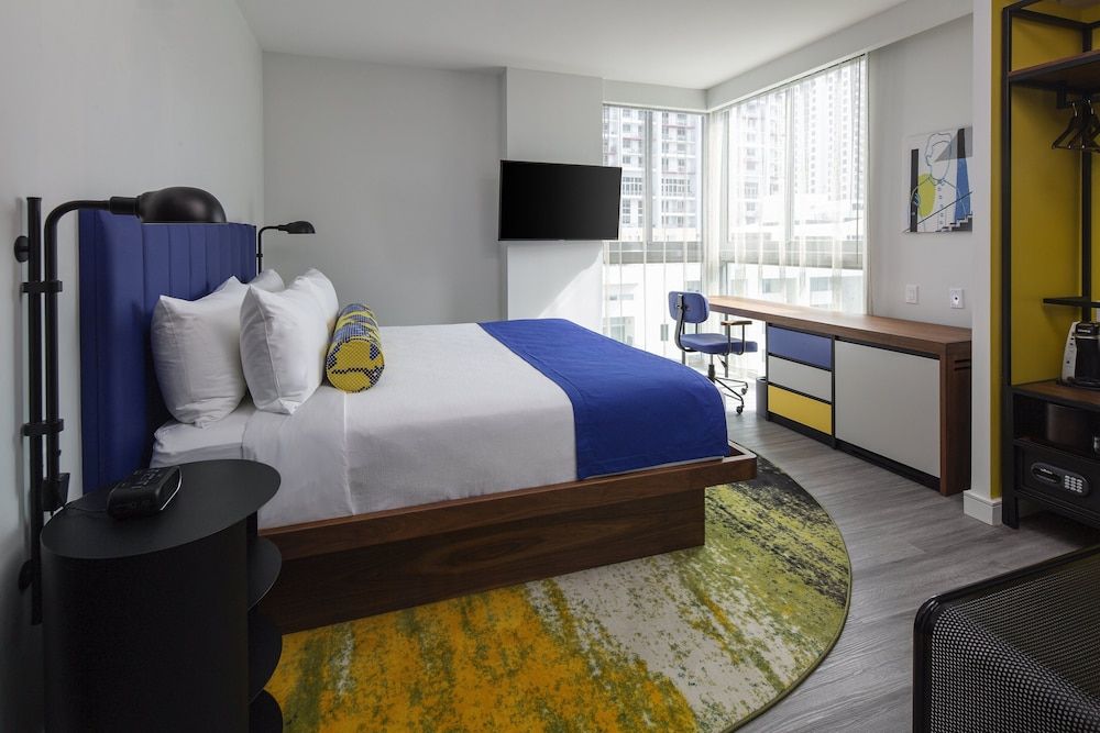 Hotel Indigo Miami Brickell by IHG Standard Room, 1 King Bed