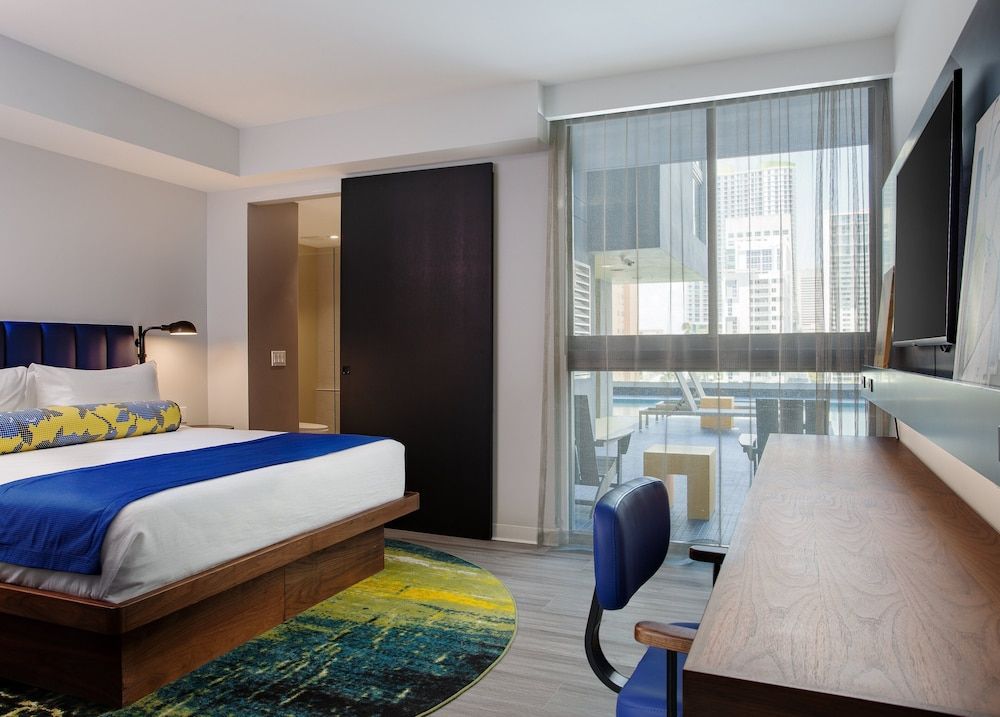 Suite, 1 King Bed with Sofa bed, Accessible (Communications)