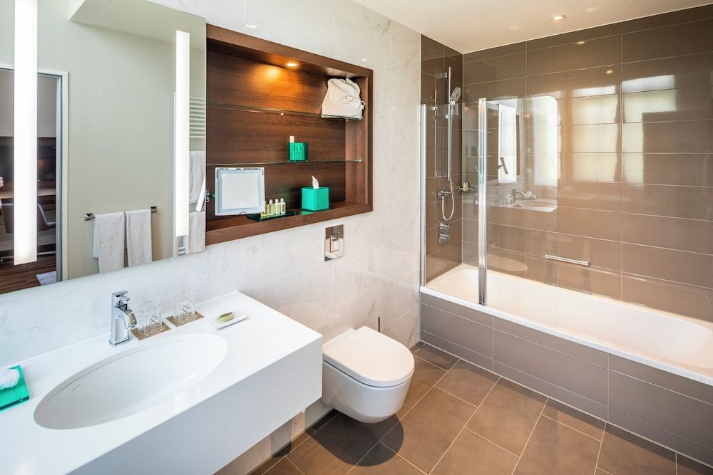 undefined Fraser Suites Hamburg 9