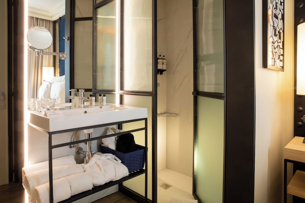 Pestana Collection Plaza Mayor Classic Room 3