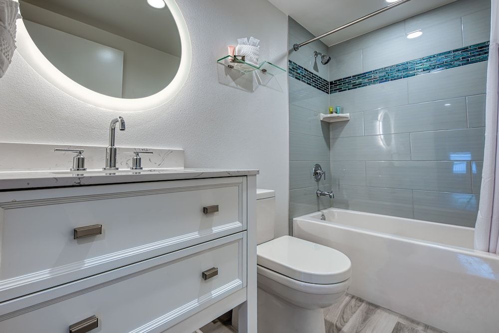 FUSION Resort Waterfront Suites Suite, 2 Bedrooms, Bay View 13