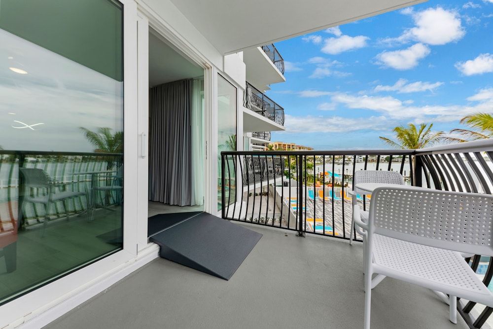 FUSION Resort Waterfront Suites Suite, 2 Bedrooms ADA, Bay View 11