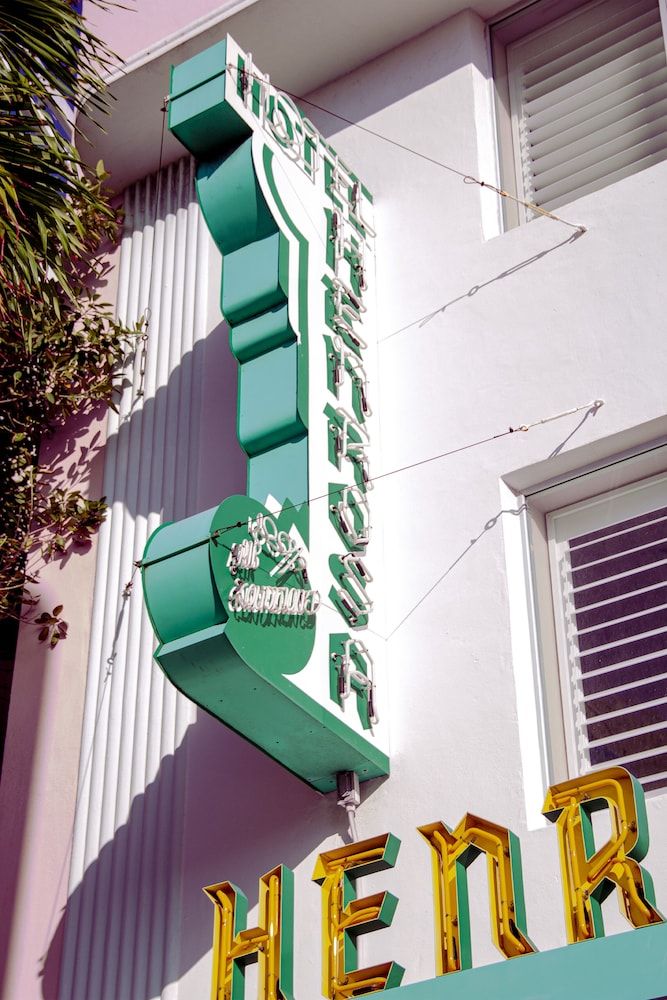 undefined Henrosa Hotel 7