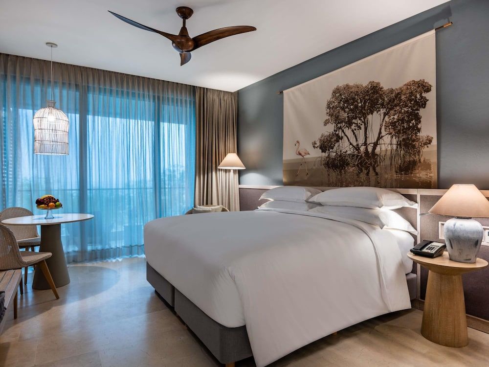 Superior Room, 1 King Bed