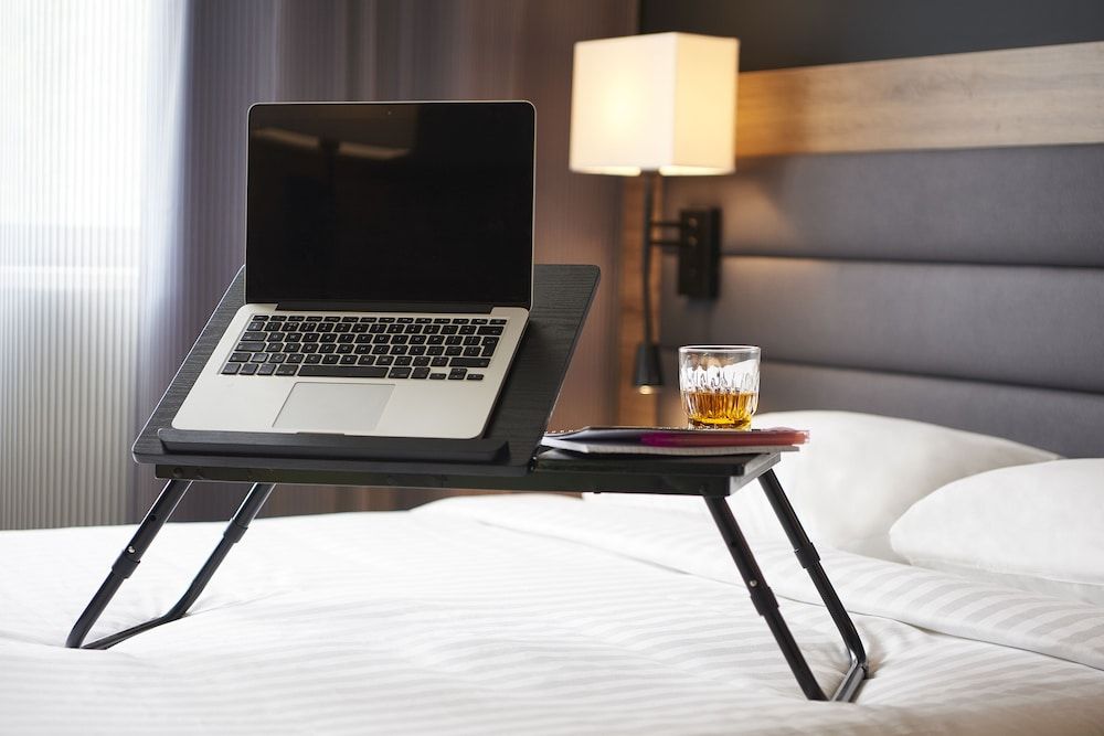 Moxy Paris Charles de Gaulle Airport Room, 1 Queen Bed, Non Smoking 5