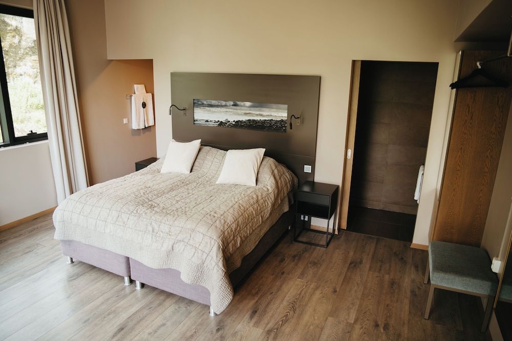 Hotel Vík í Mýrdal Deluxe Double or Twin Room, Ocean View
