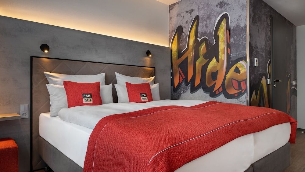 undefined Holiday Inn - the niu, Hide Berlin Friedrichshain by IHG 5