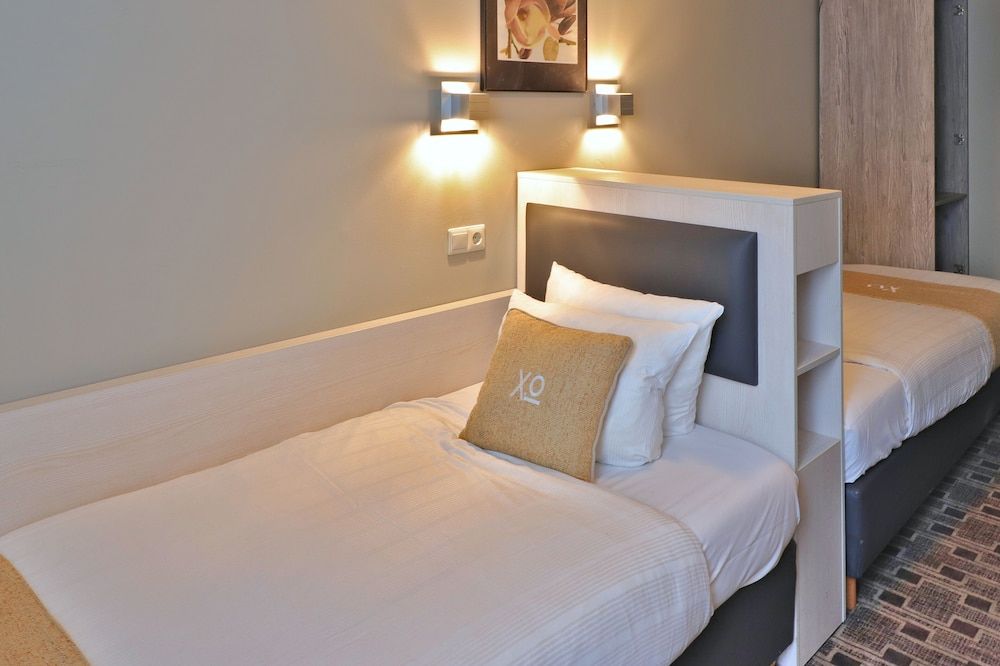 XO Hotels City Centre Economy Twin Room, 2 Twin Beds