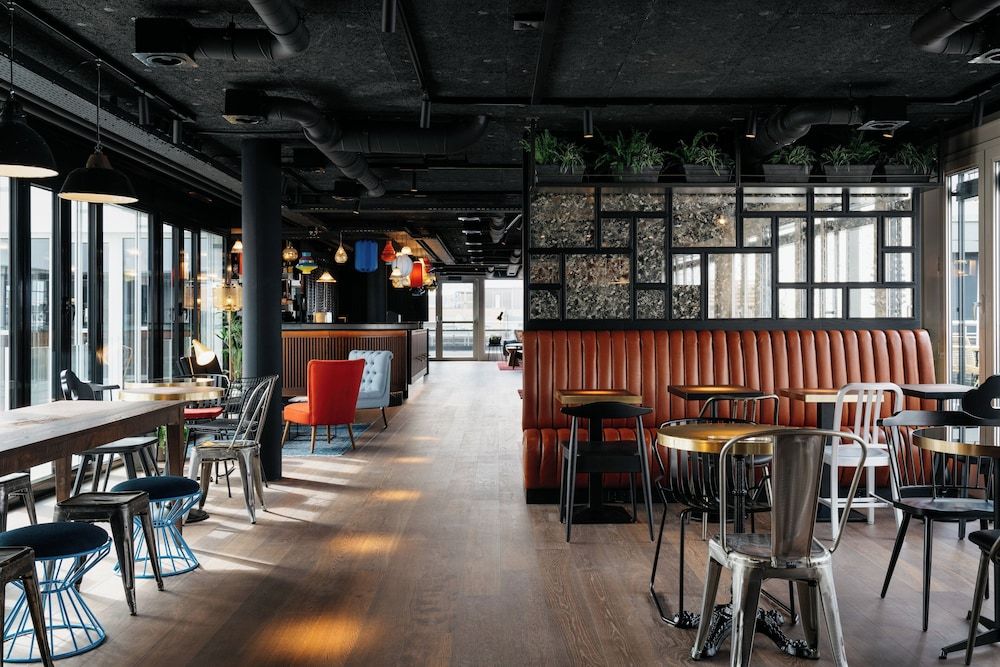 undefined Ruby Claire Hotel Geneva 6