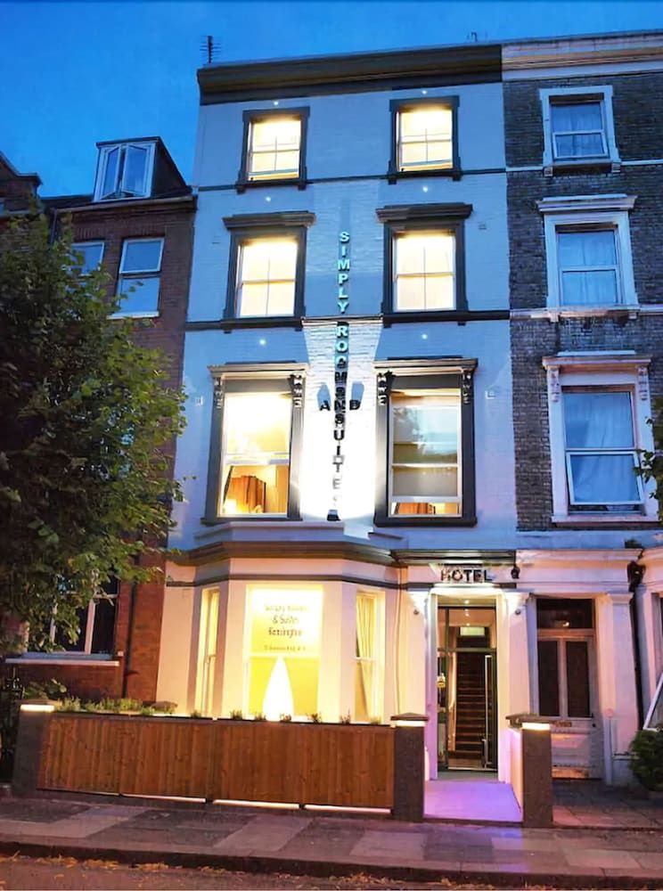 undefined Simply Rooms & Suites 5