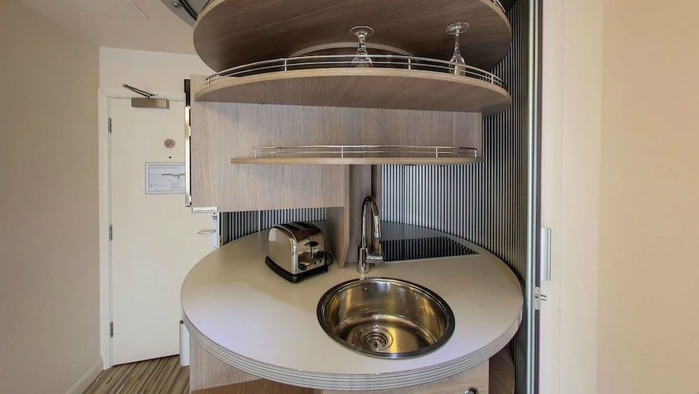 undefined Simply Rooms & Suites 6