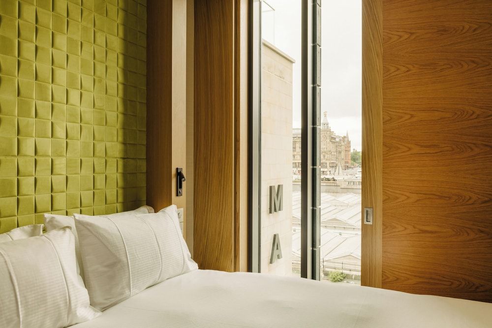 Market Street Hotel Room (Vista) 3