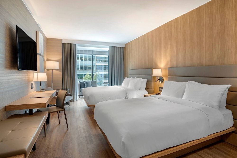 Room, 2 Queen Beds (Hearing Accessible)