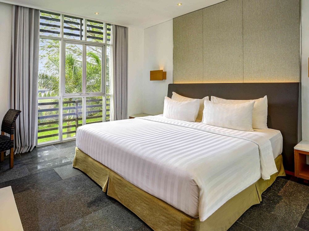 Junior Suite, 1 King Bed