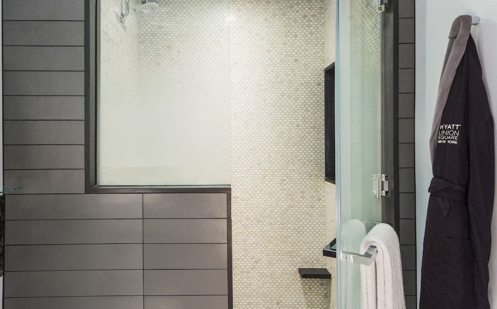 Hyatt Union Square New York Room, 1 King Bed, Courtyard View 2