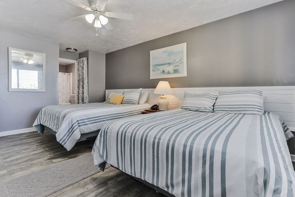 Coastal Waters Inn Senior Suite 3